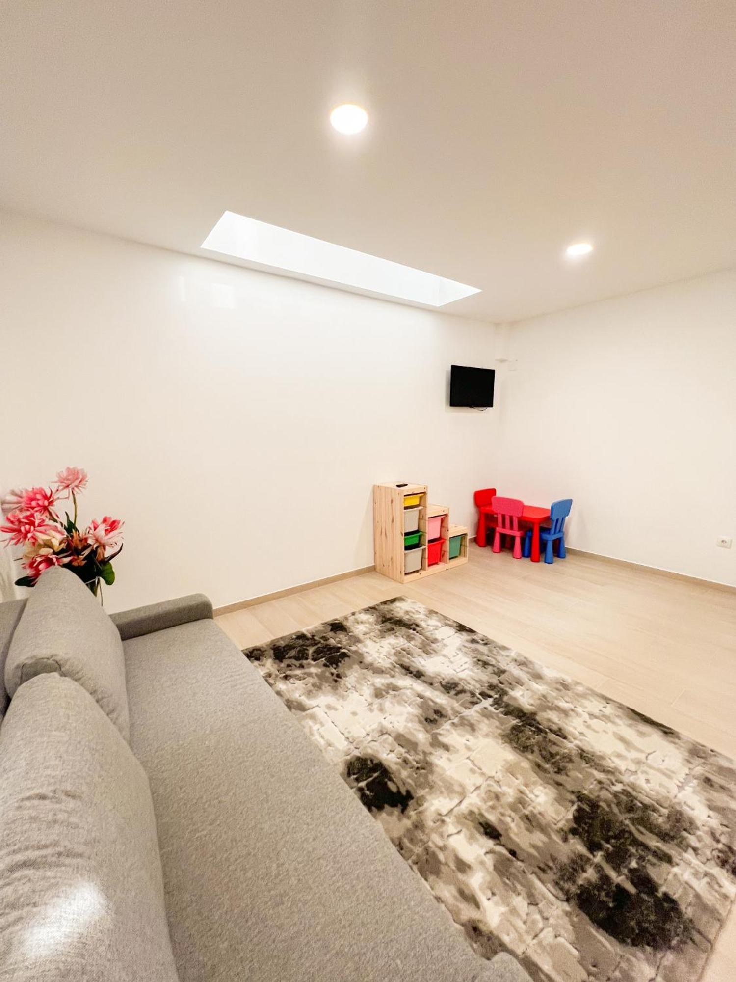 Apartmán Cozy And Modern Family Flat Carihuela Torremolinos Exteriér fotografie