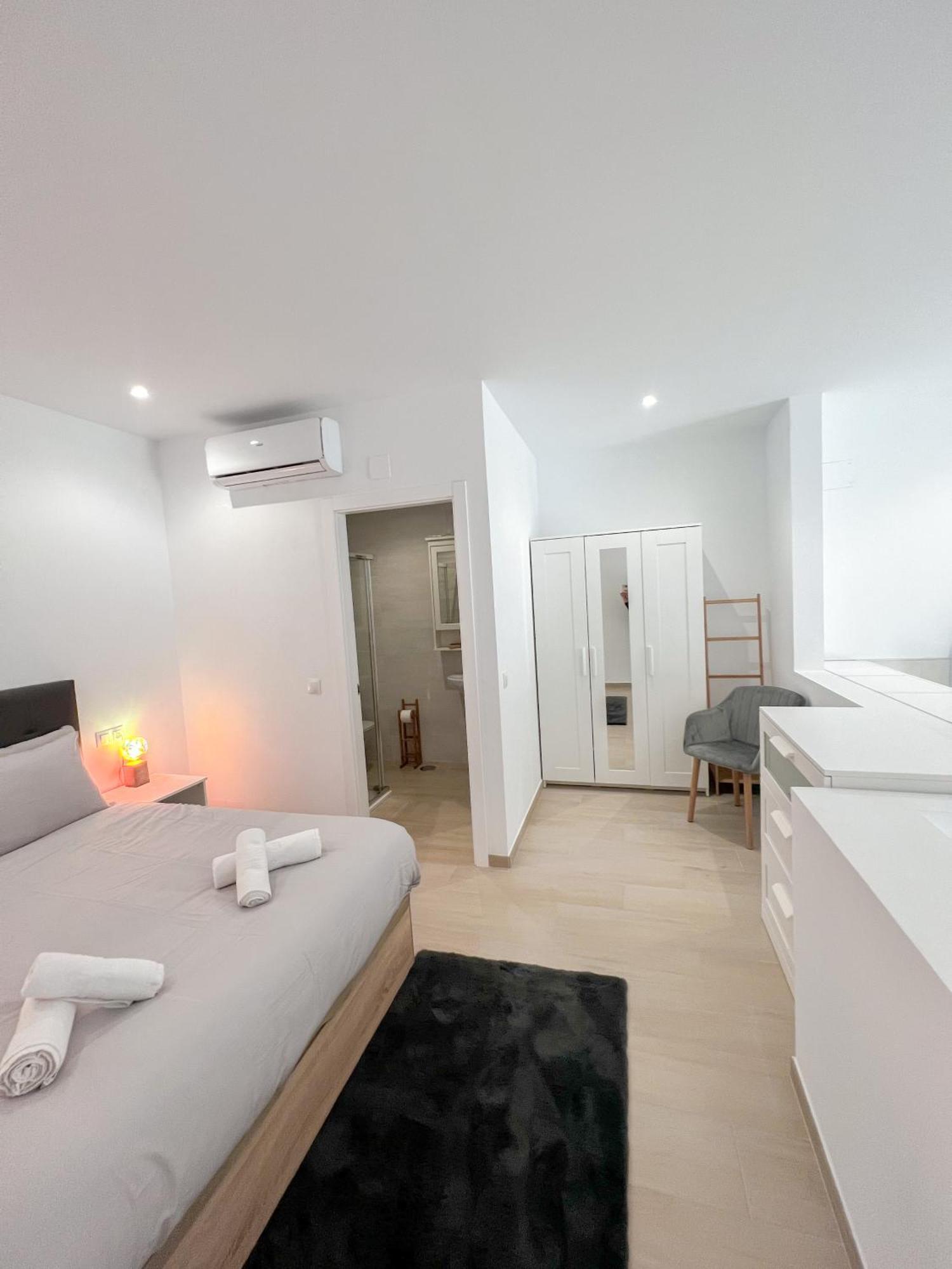 Apartmán Cozy And Modern Family Flat Carihuela Torremolinos Exteriér fotografie
