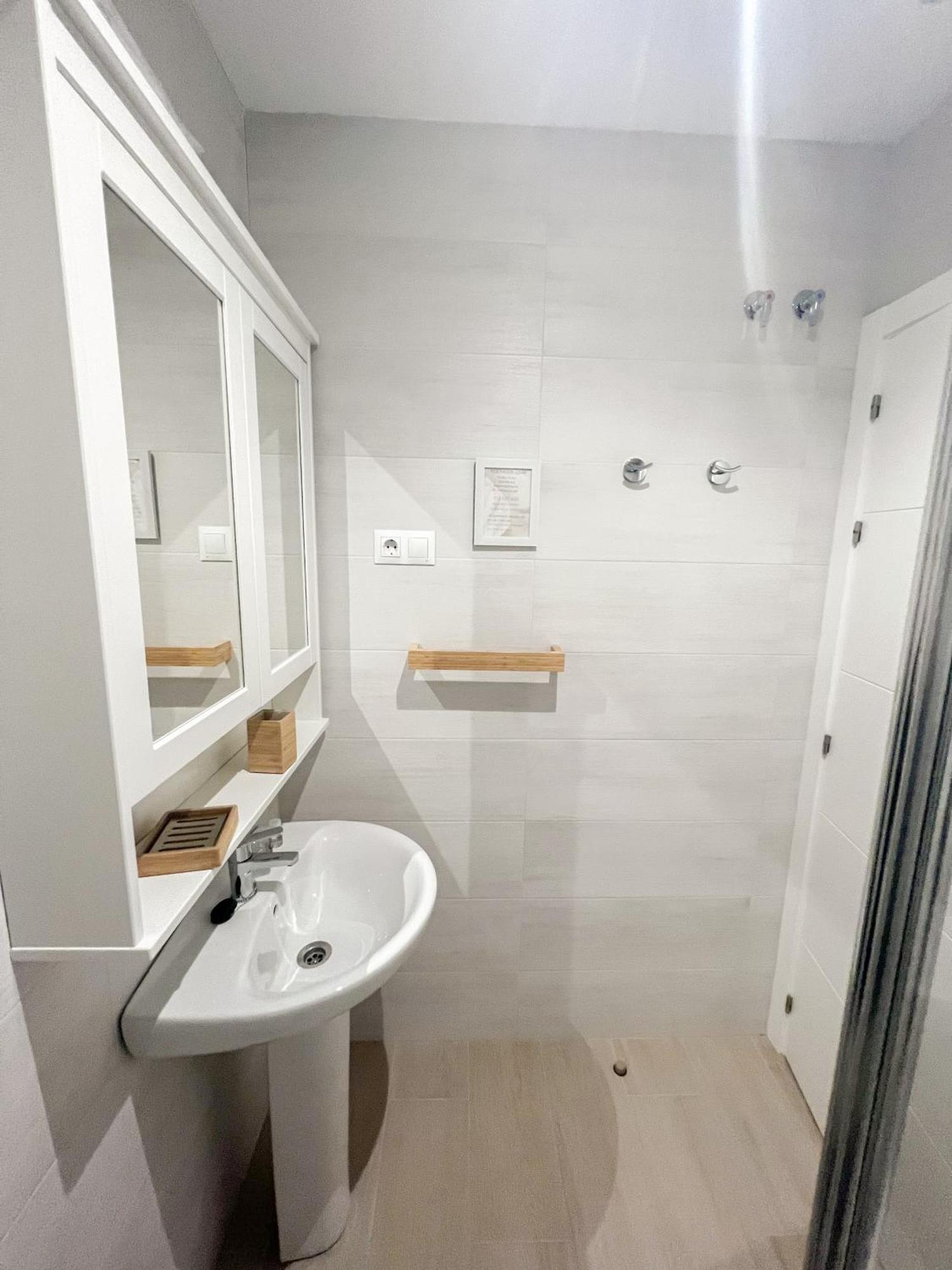 Apartmán Cozy And Modern Family Flat Carihuela Torremolinos Exteriér fotografie