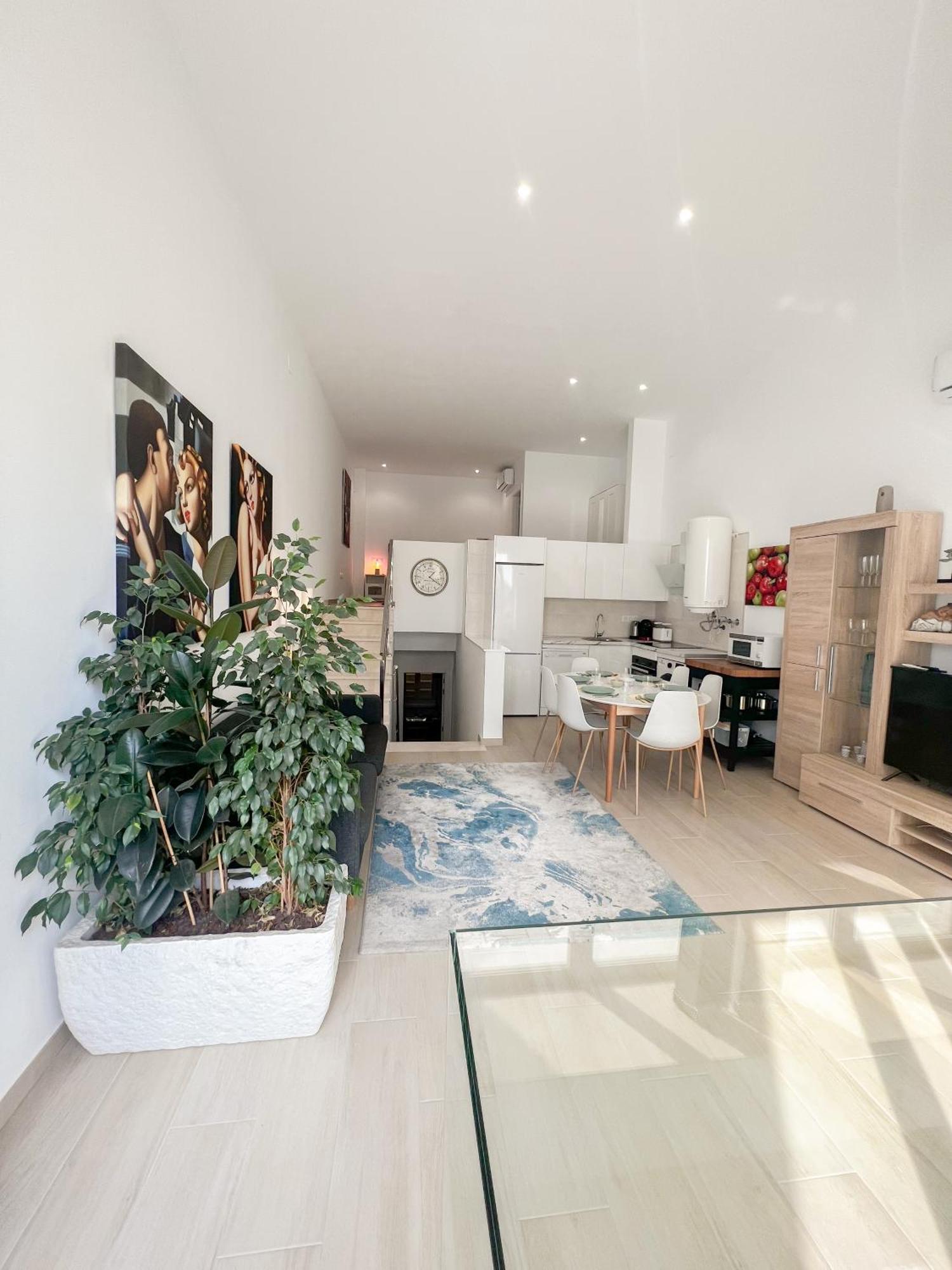 Apartmán Cozy And Modern Family Flat Carihuela Torremolinos Exteriér fotografie