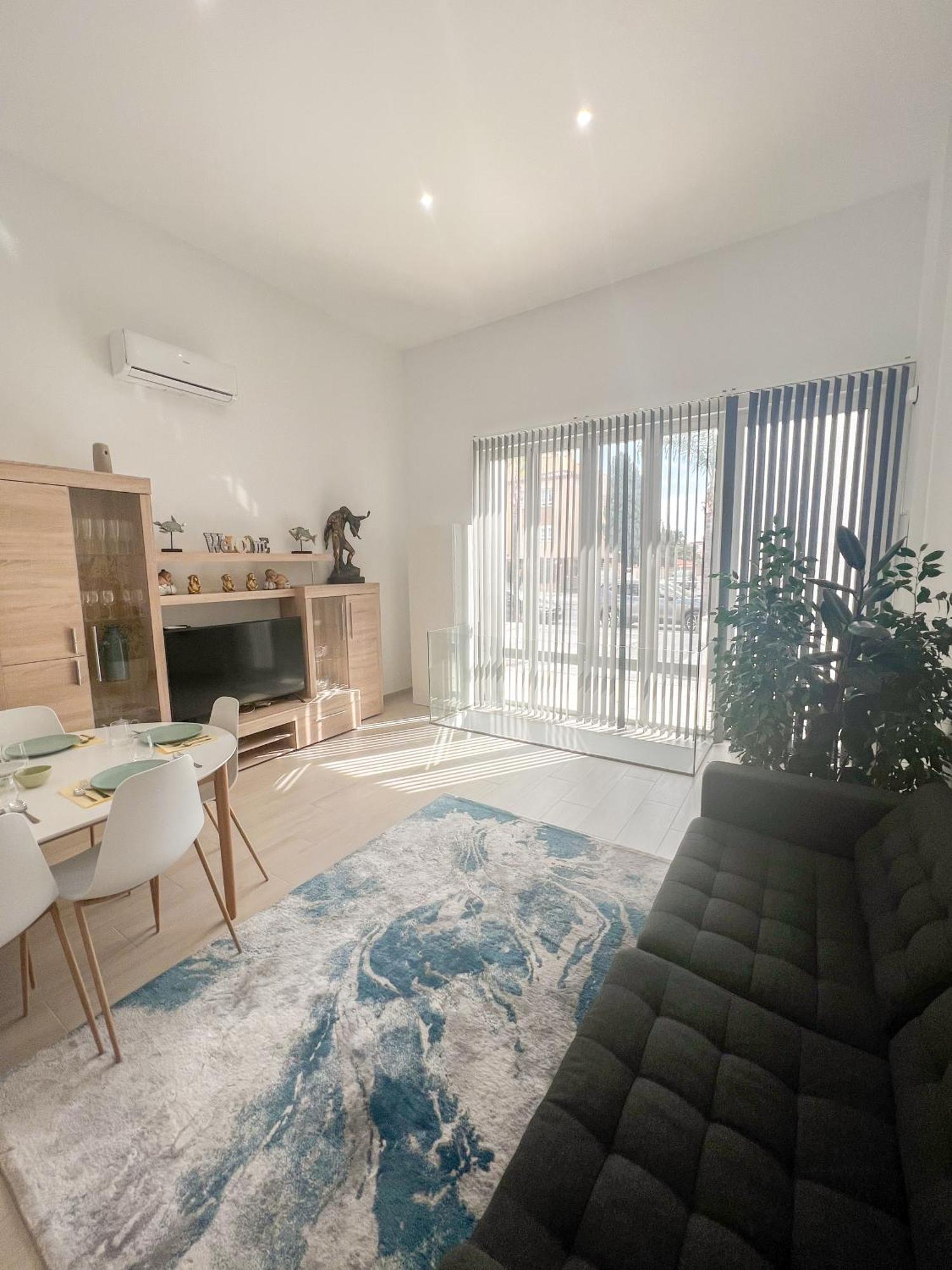 Apartmán Cozy And Modern Family Flat Carihuela Torremolinos Exteriér fotografie